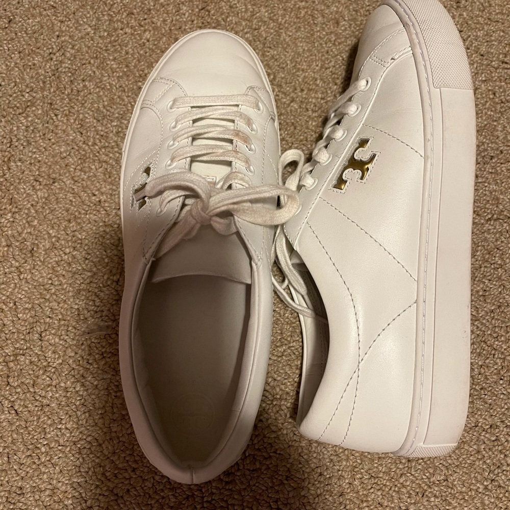 Barely used Tory Burch Amelia sneakers